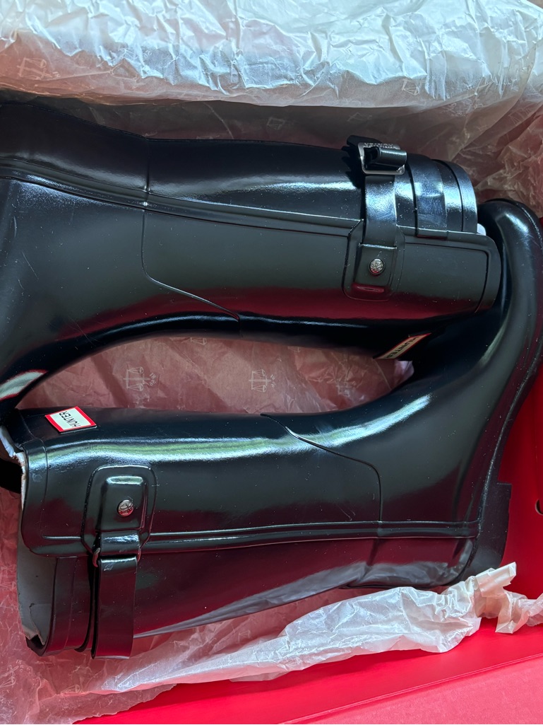 Hunter Women’s Gloss Black Rain Boots With Buckle Detail